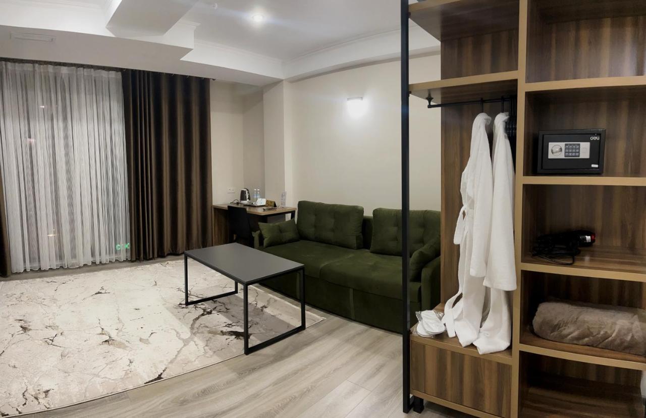 Hotel Nova بيشكيك المظهر الخارجي الصورة