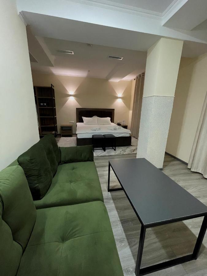 Hotel Nova بيشكيك المظهر الخارجي الصورة